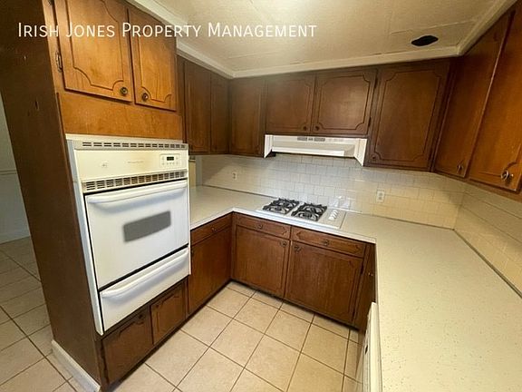 4th image of 22 Constance Ln APT 1