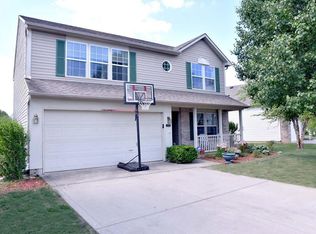 1099 Central Park Blvd N, Greenwood, IN