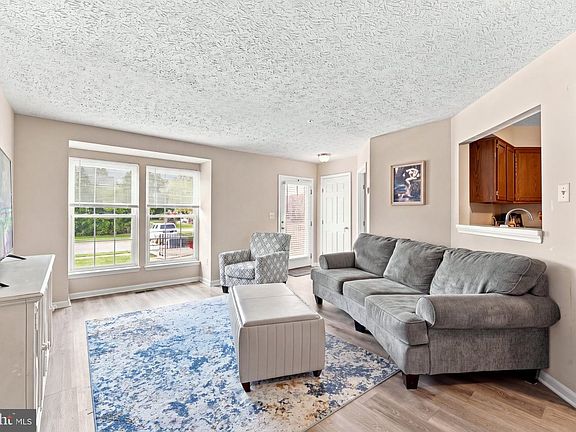 5th image of 5305 Regal Ct