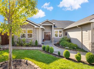 43 Crestview Ct, Eagle Pt, OR 97524