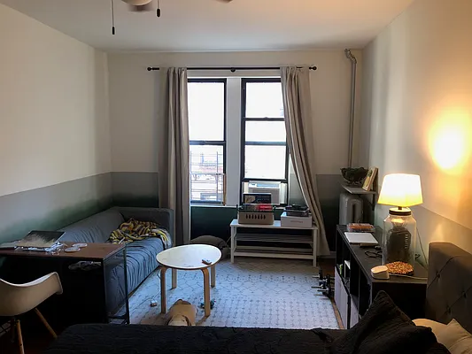 Rented by Compass | media 11