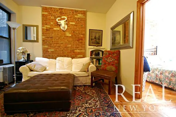 Rented by REAL New York | media 19
