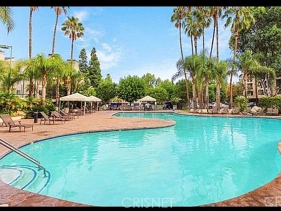 2nd image of 5565 Canoga Ave APT 318