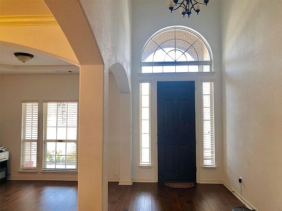 4th image of 9425 Chuparosa Dr