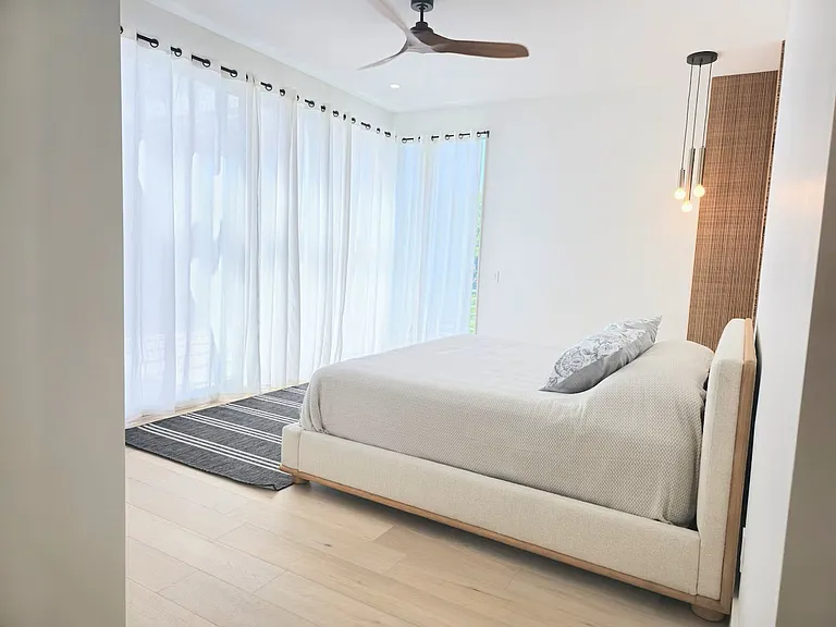 Roberts Bay Ln — Photo 25