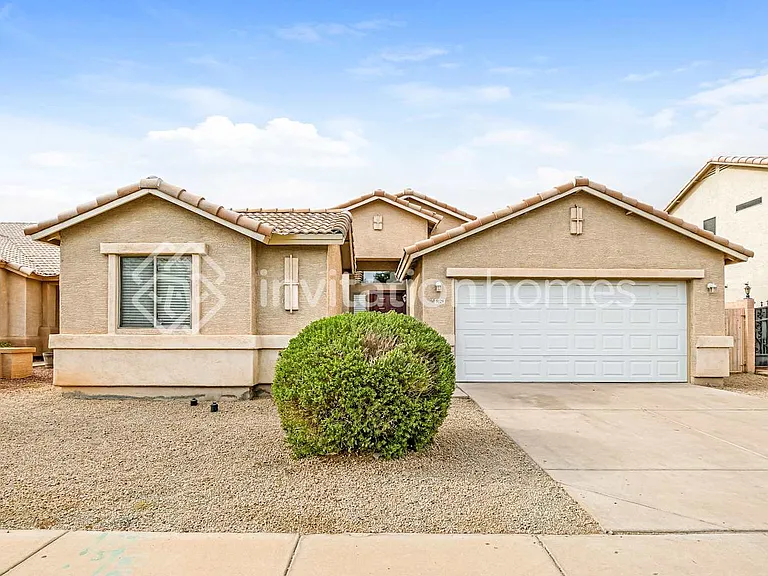 9129 W Mackenzie Dr — Photo 1