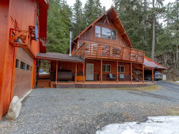 1255 Fritz Cove Rd, Juneau, AK 99801