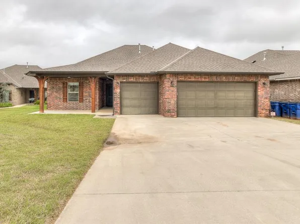 20543 Creekside Dr, Harrah, OK 73045