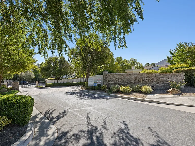 30864 Paloma Ct — Photo 35