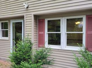 7 White Birch Cir, Miller Place, NY 11764