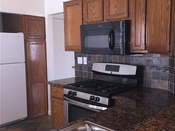 5th image of 9609 Chianti Ln #0