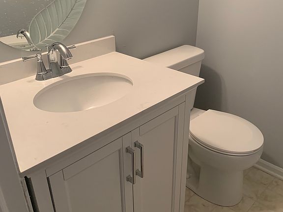 2nd image of 8929 Sunglow Ct