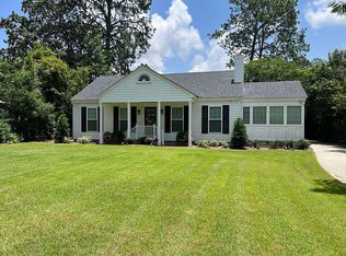1009 Forrest Ave, Tifton, GA 31794