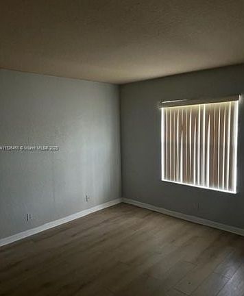 3rd image of 2514 NW 21st St #1