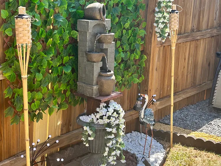 solar water fountain