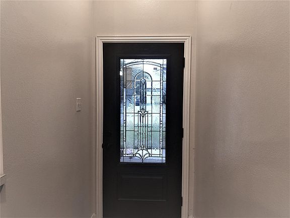 5th image of 18523 Spinney Lane Dr