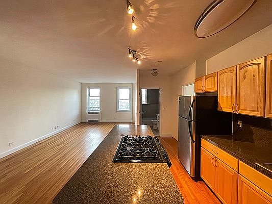 2nd image of 3215 Netherland Ave APT 3A