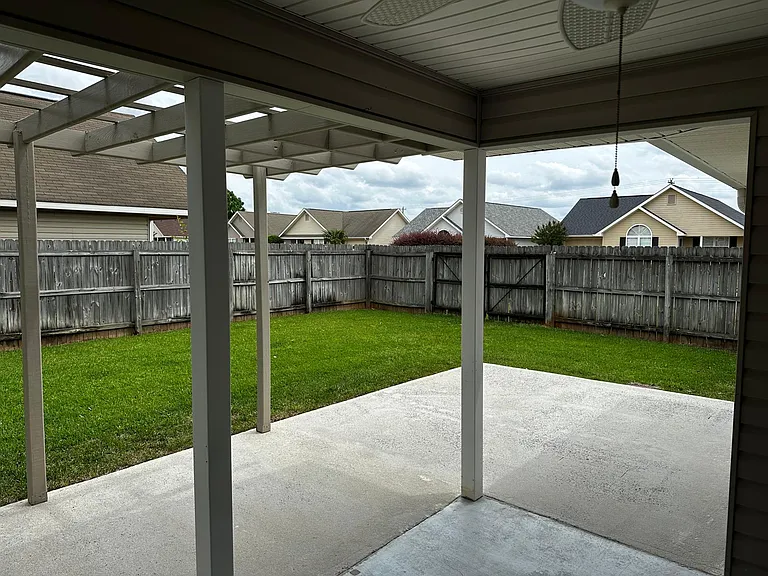 200 Deerfield Cir — Photo 10