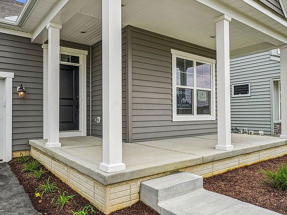 3rd image of 2704 Carmie Dr