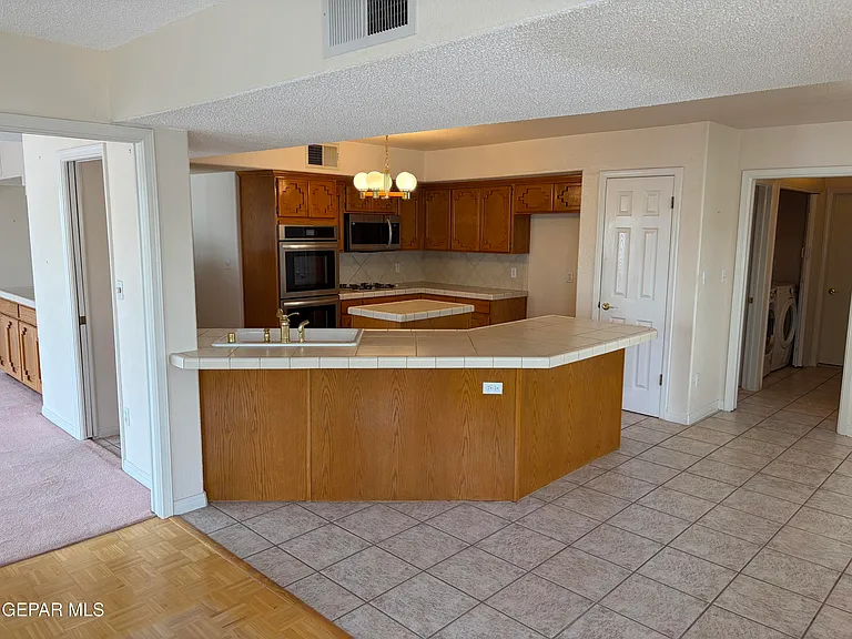 320 Avenida Mirador — Photo 11