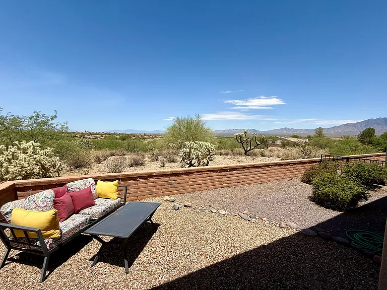 4685 S Tropicana Dr — Photo 18