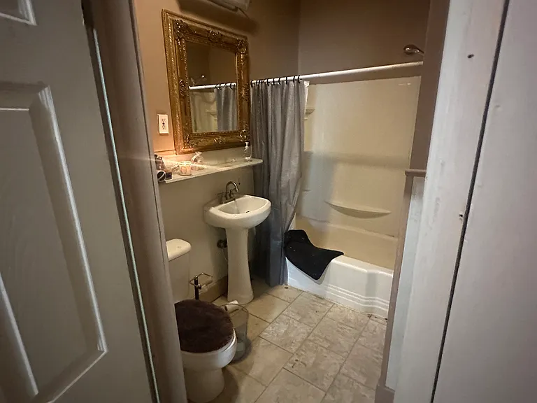 145 Monvil Ave — Photo 2