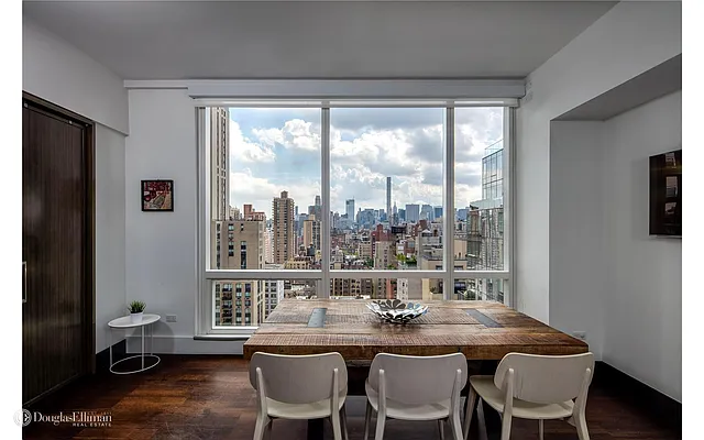 Rented by Douglas Elliman | media 33