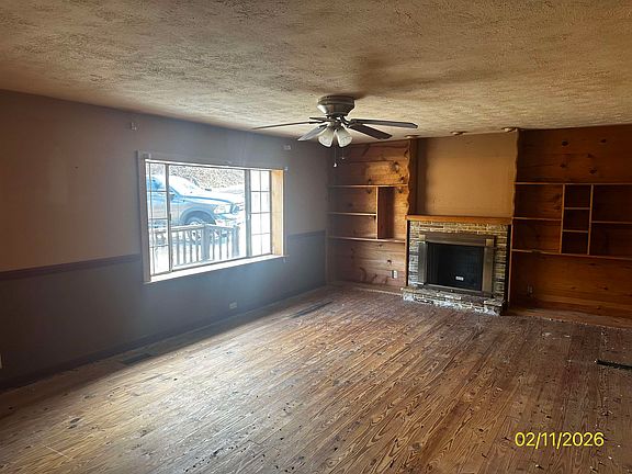 4th image of 326 Hayton Dr