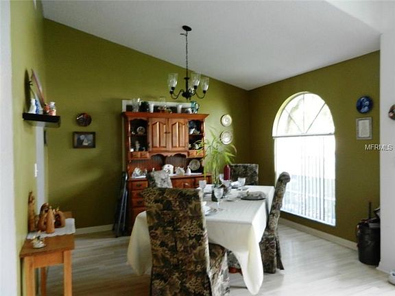 4th image of 3571 Jade Ln