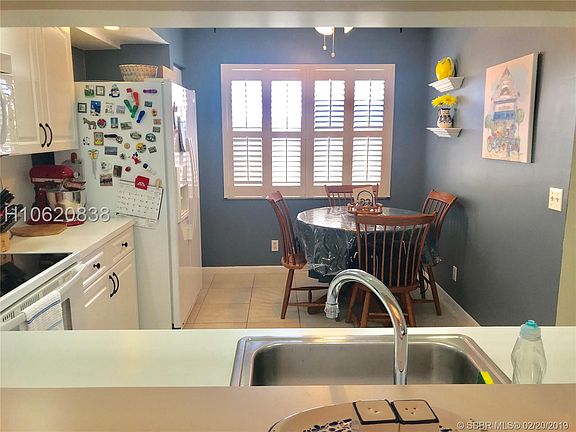3rd image of 300 SW 130th Ter APT 307B