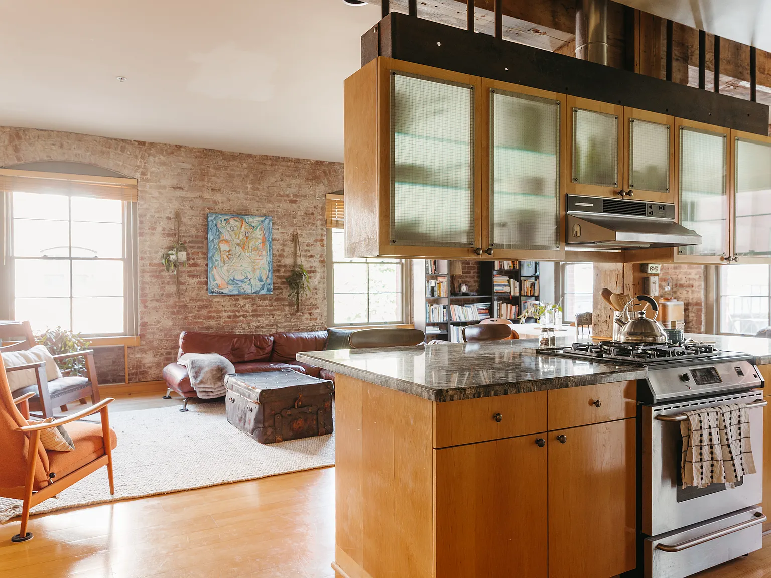 1 bed, 1010 sqft, $2,845 — Photo 4