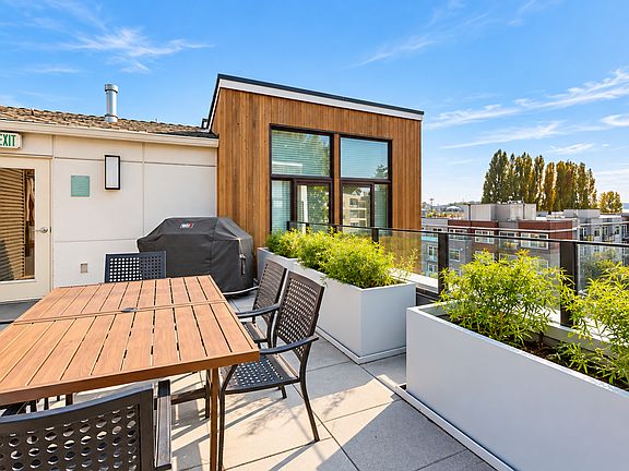 3rd image of 330 4th St #405