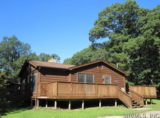 876 Old Quarry Trl, Litchfield, IL 62056