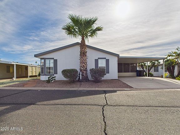 2nd image of 3104 E Broadway Road #271