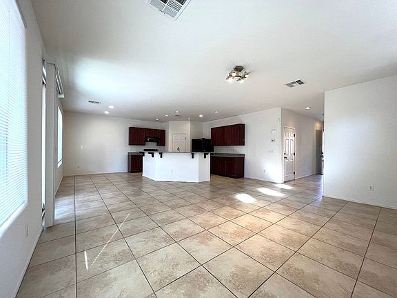 5th image of 4937 Lavaliere Ave