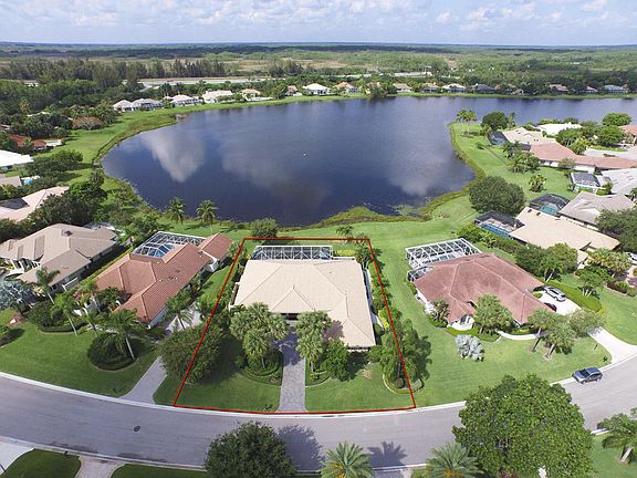 01_aerial_192 Thornton Drive