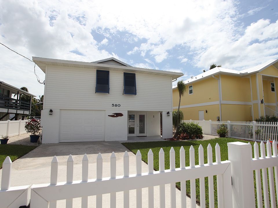 1st image of 580 Coconut Ave