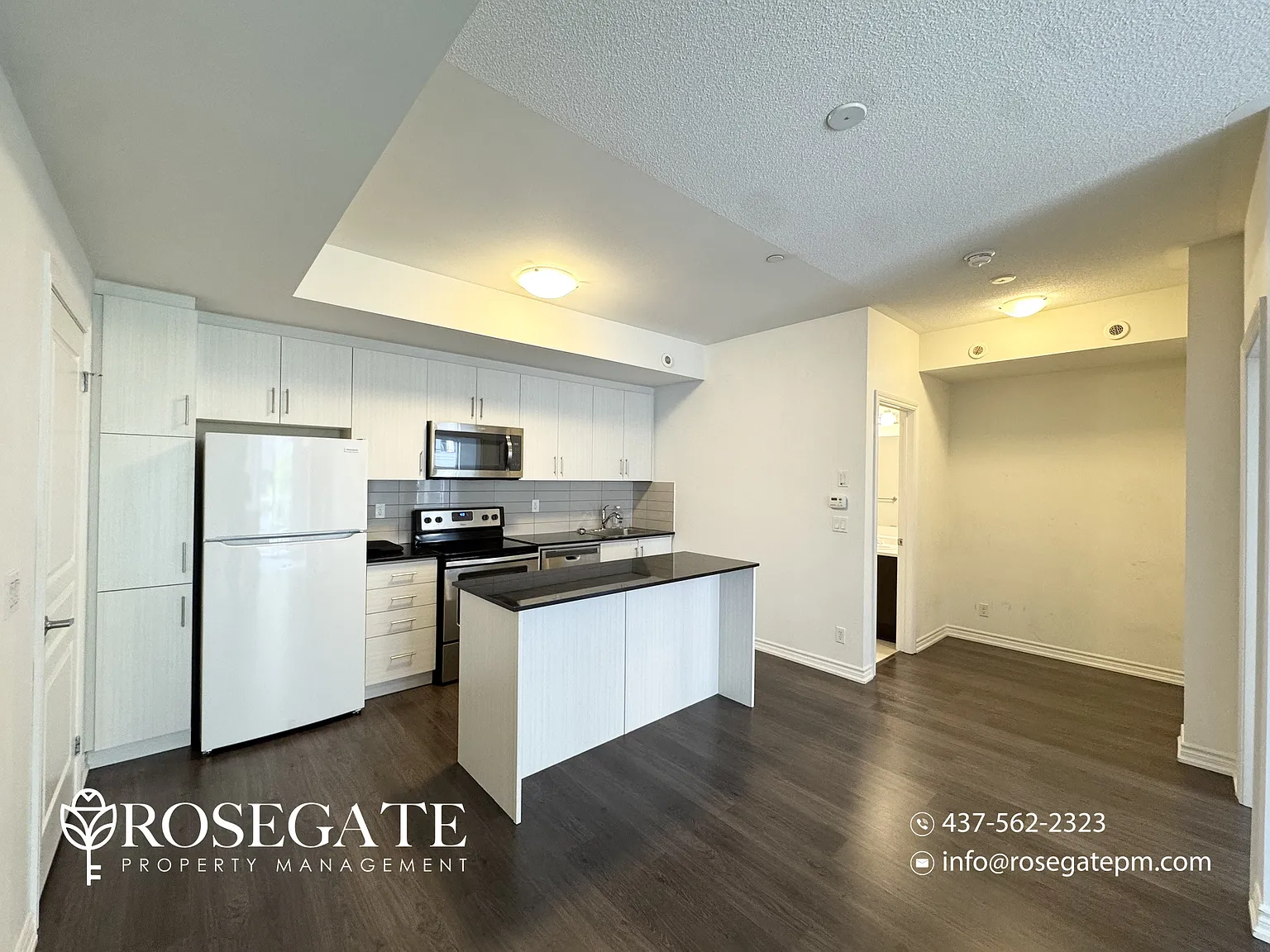 140 Long Branch Avenue Toronto — Photo 3