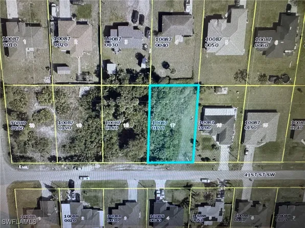 3212 41st St SW, Lehigh Acres, FL 33976