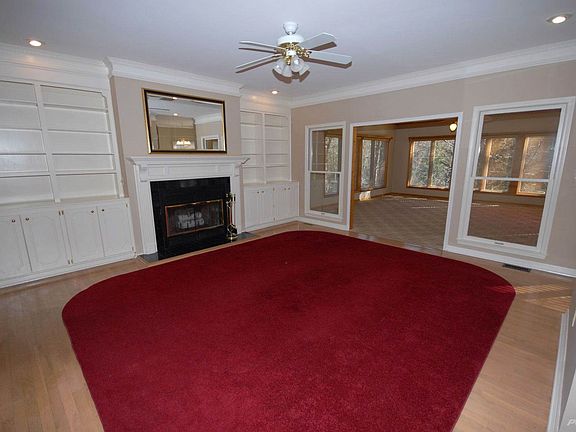 02 Living Room