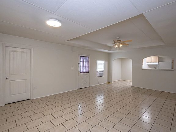 5th image of 3012 Saint Isaac Loop