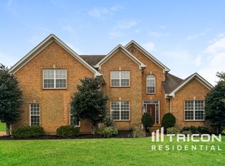 100 Havenwood Ct, Hendersonville, TN 37075