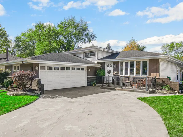 1530 Alabama St, Hobart, IN 46342