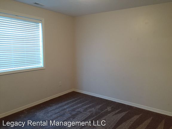 5th image of 275 Seagull Dr #8543656