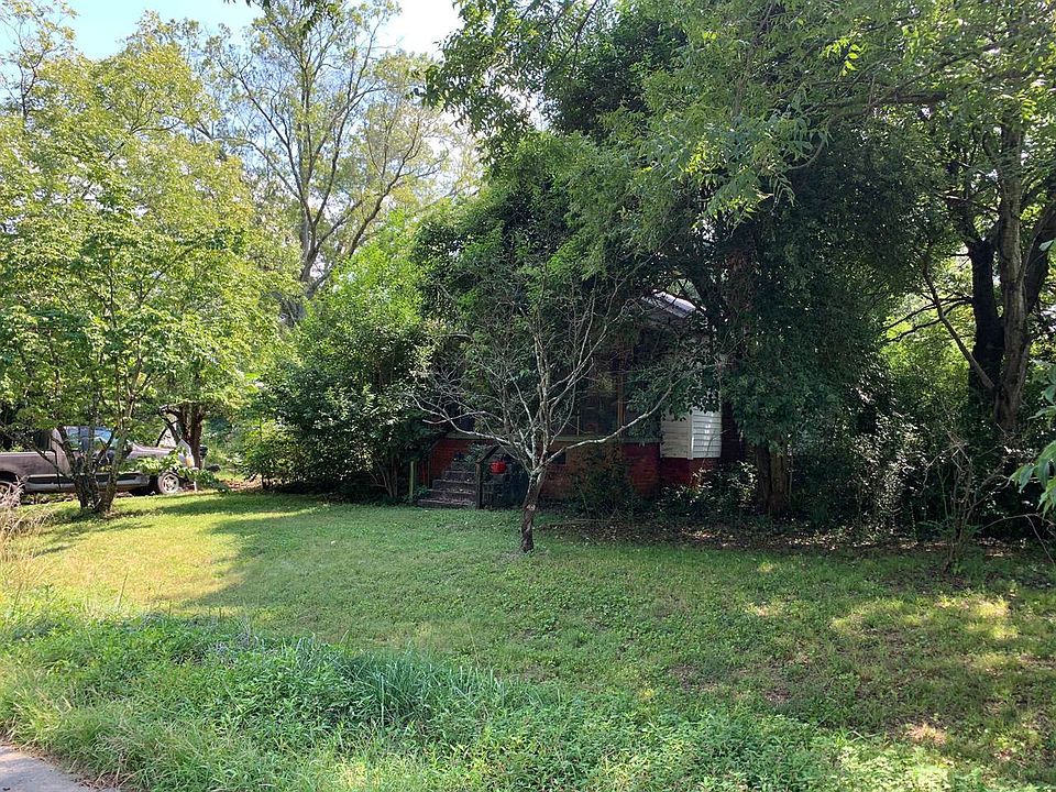 2nd image of 41 Dulin Dr SW