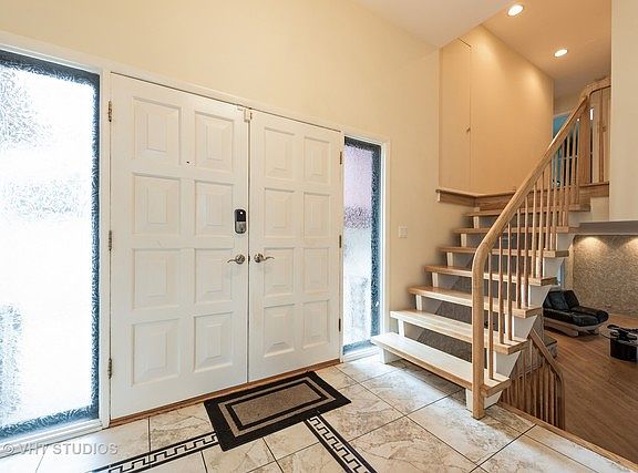 2nd image of 6926 Lorel Ave