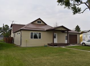 208 S Michigan St, Conrad, MT 59425