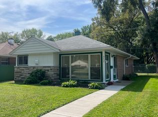 9732 S Van Vlissingen Rd, Chicago, IL 60617