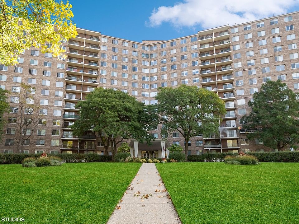 1st image of 7141 N Kedzie Ave APT 304