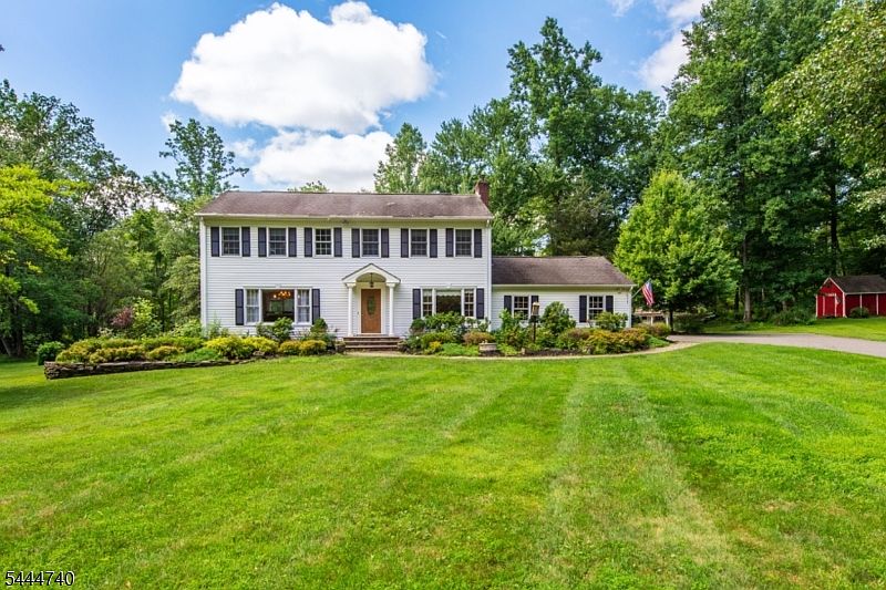 1st image of 9 Francis Ln